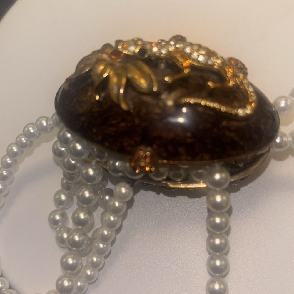 Vintage Jeweled Jewelry Box Resembling Faberge Egg - Picture 10 of 10